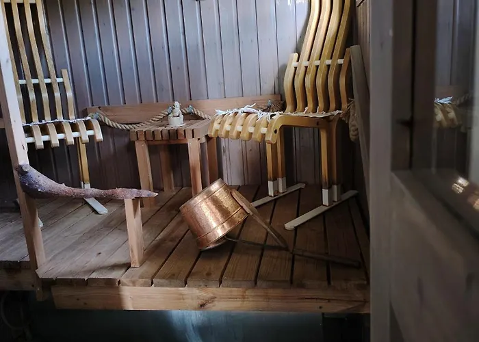 Hanhenpesae Semesterpark *